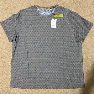 Robert Graham Blue and Gray Short Sleeve Tees
